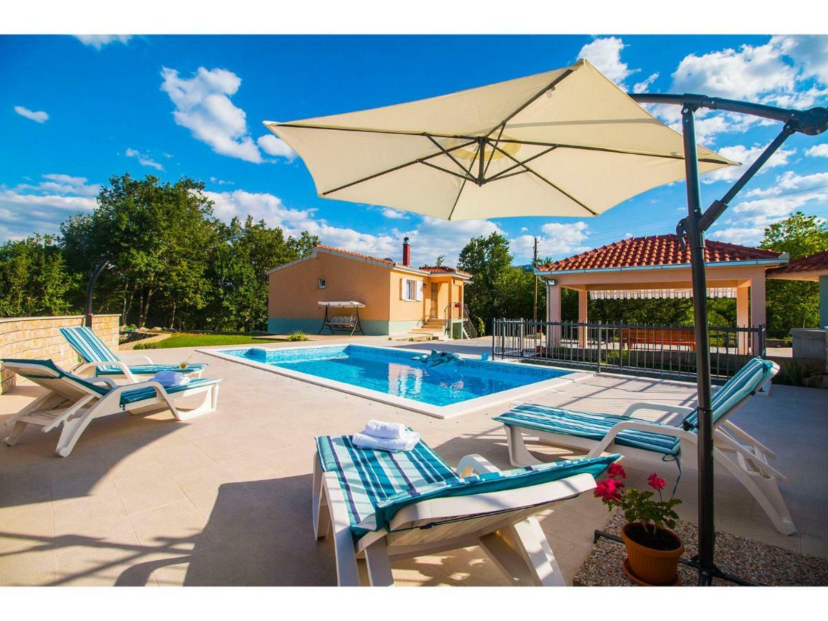 Villa Katja أوميس المظهر الخارجي الصورة